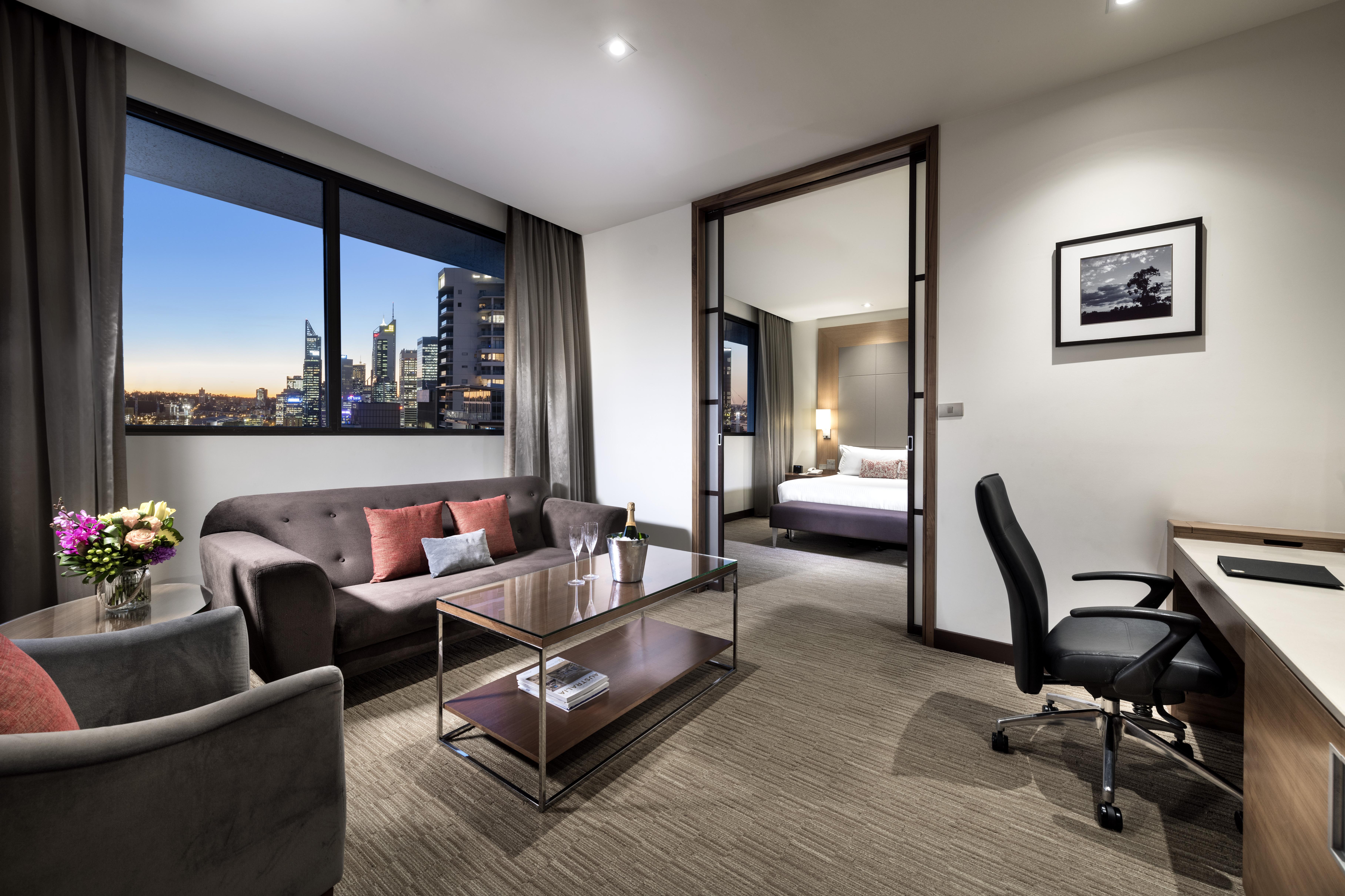 فندق بان باسيفيك بيرث المظهر الخارجي الصورة A suite at the Crown Towers
